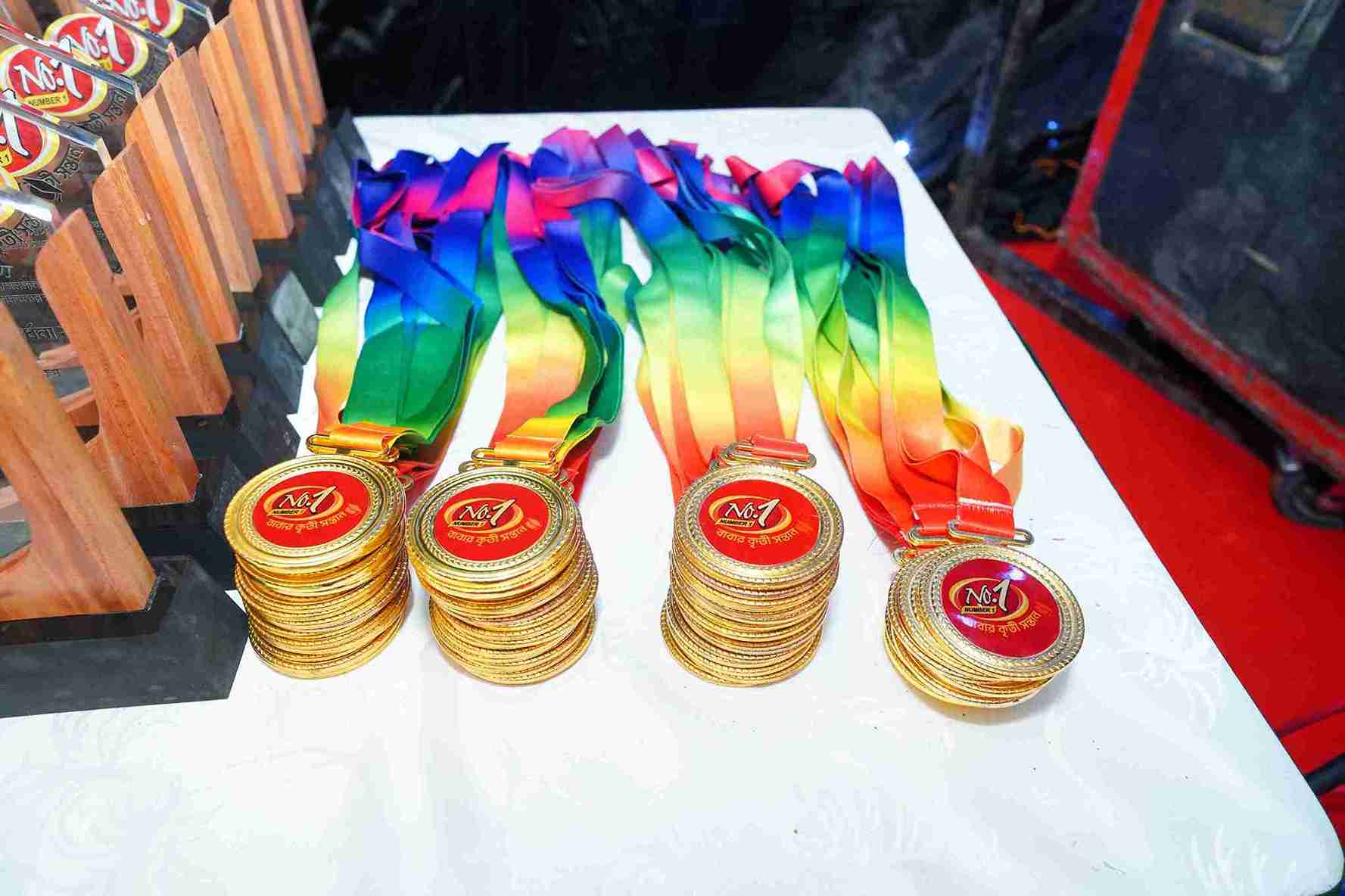 কৃতী শিক্ষার্থীদের অভিভাবকদের সংবর্ধনা
